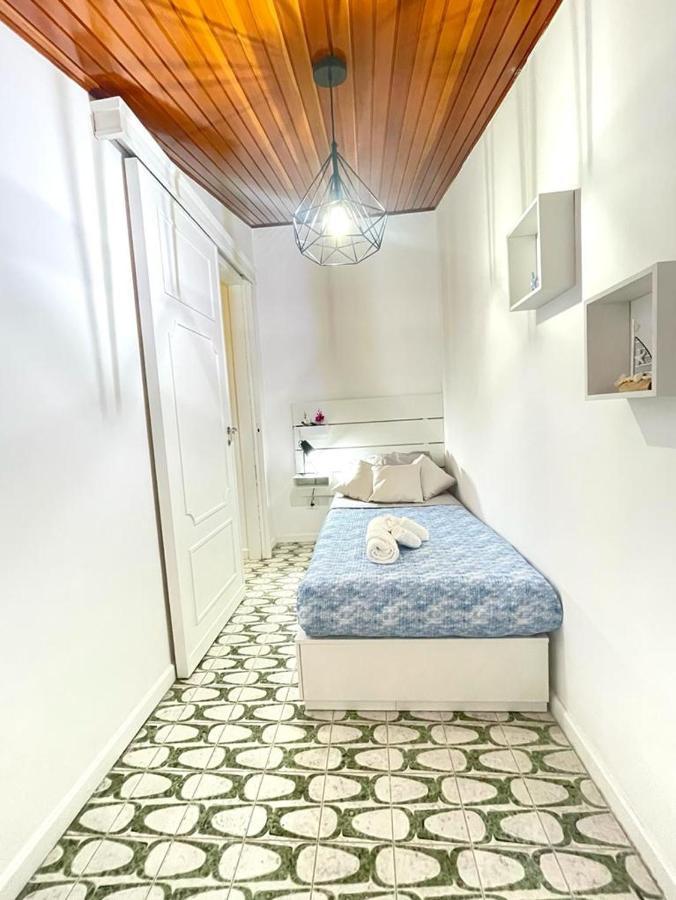 The White Sail - Mondello Apartment With Terrace - Casa Di Vincenzo E Andrea Εξωτερικό φωτογραφία