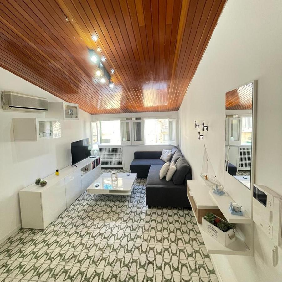 The White Sail - Mondello Apartment With Terrace - Casa Di Vincenzo E Andrea Εξωτερικό φωτογραφία