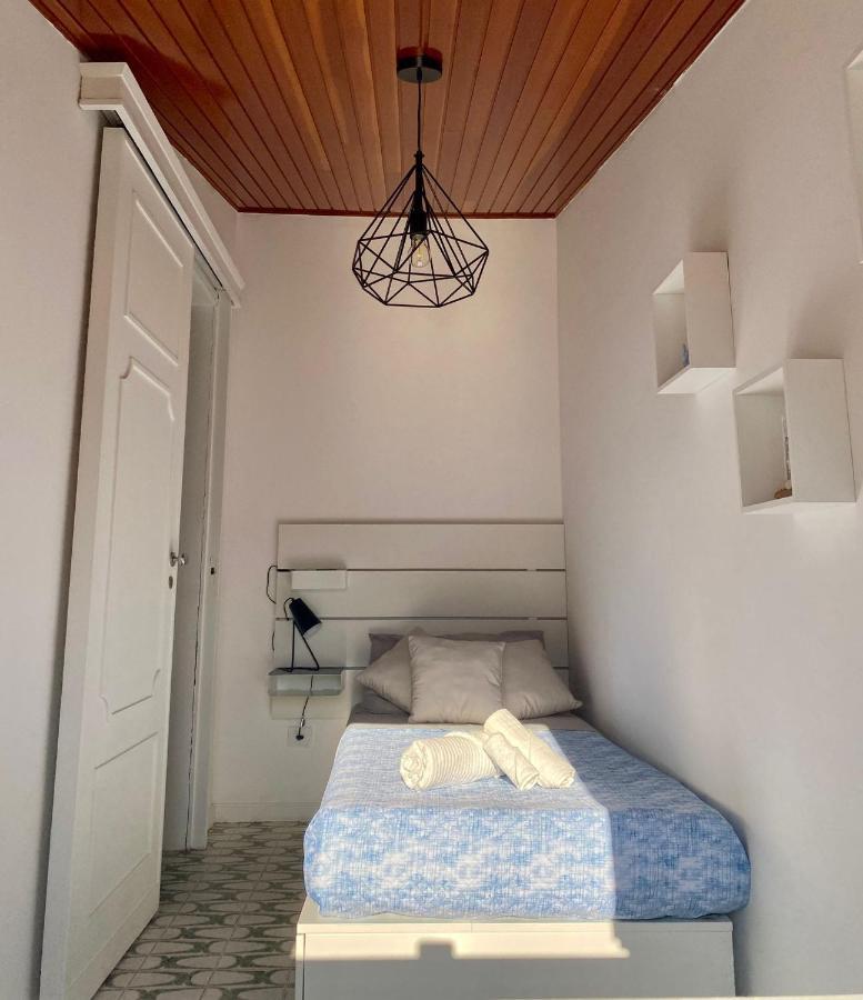 The White Sail - Mondello Apartment With Terrace - Casa Di Vincenzo E Andrea Εξωτερικό φωτογραφία