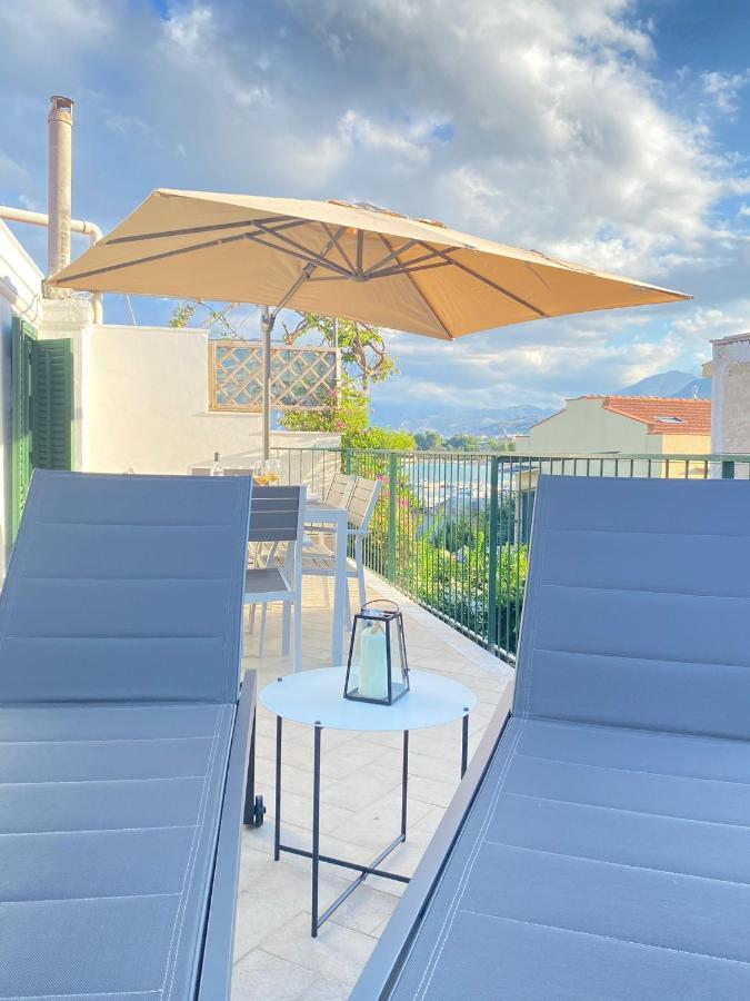 The White Sail - Mondello Apartment With Terrace - Casa Di Vincenzo E Andrea Εξωτερικό φωτογραφία